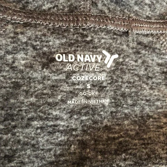 Old Navy - Old Navy Active COZECORE Hooded Crop Workout - Size Small - Picture 6 of 9